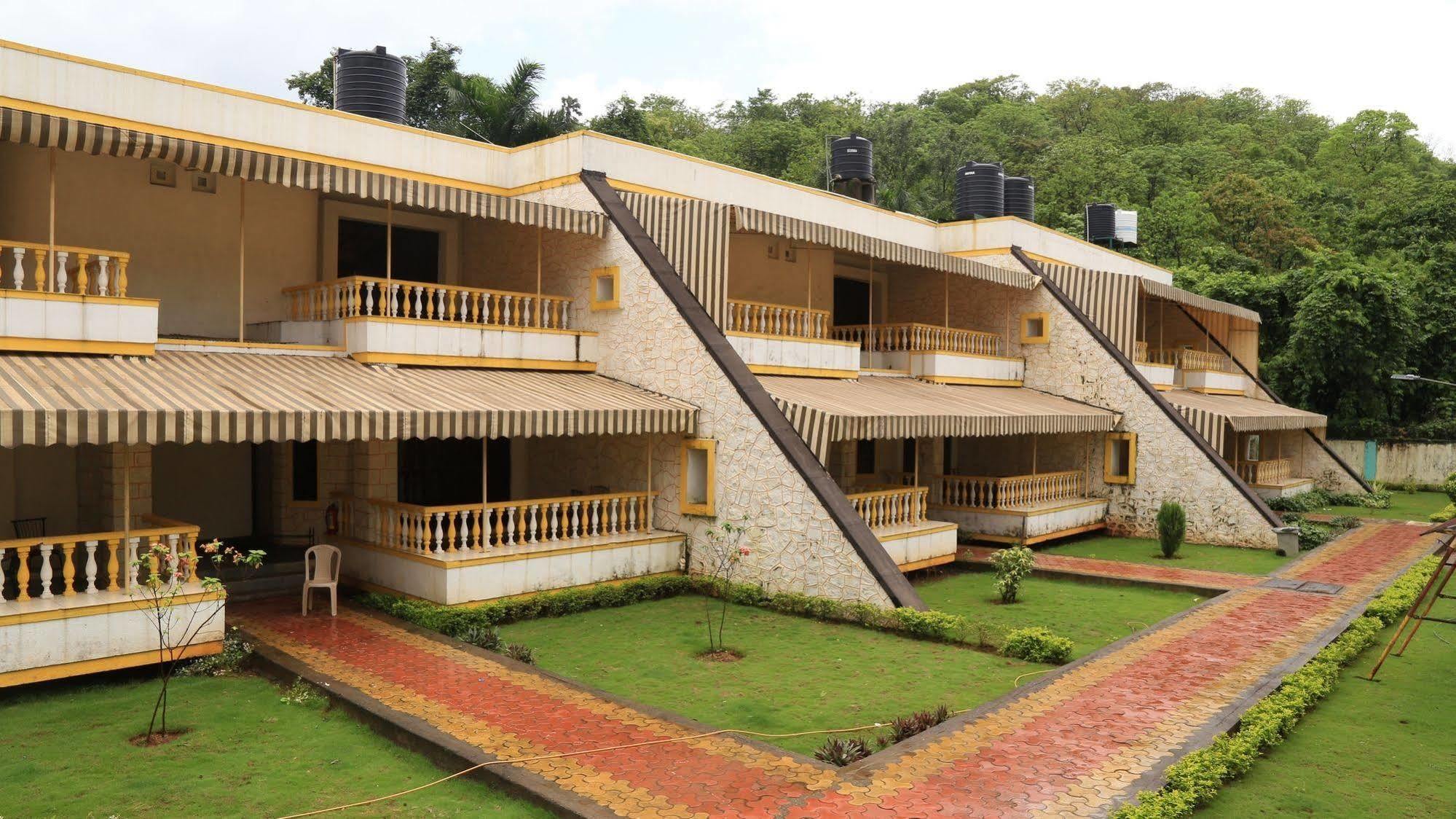 Panoramic Resort Panvel Karnala Екстер'єр фото