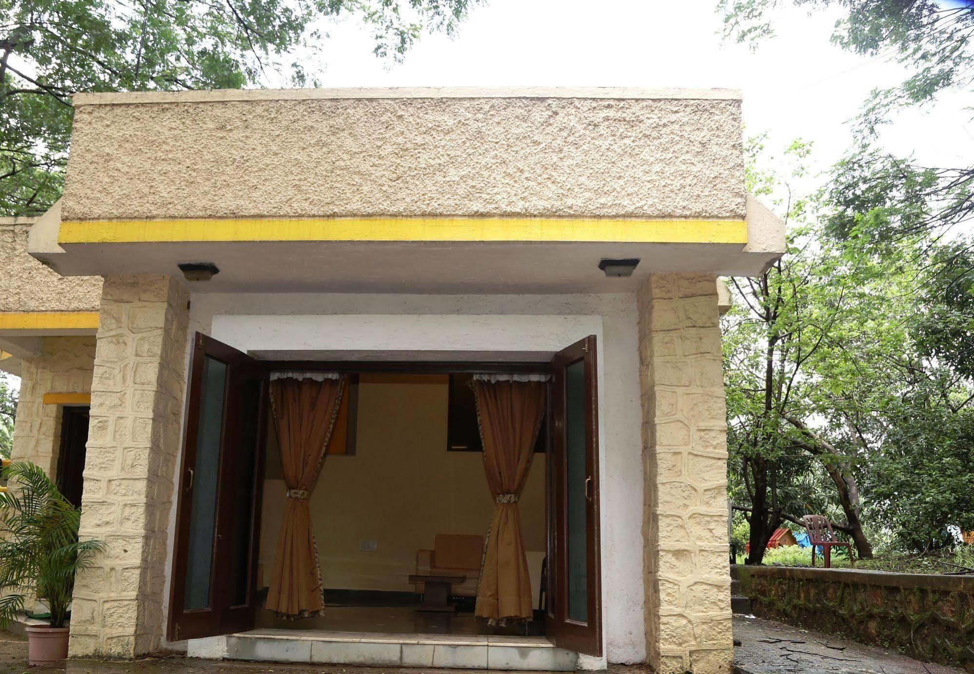 Panoramic Resort Panvel Karnala Екстер'єр фото